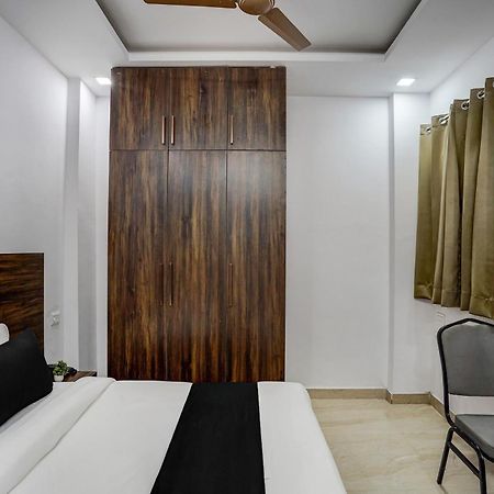 Townhouse Cloud Bay Ξενοδοχείο Γκουργκάον Εξωτερικό φωτογραφία